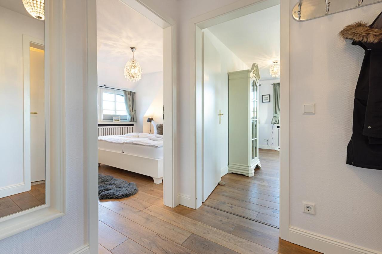 Westend Apartment *